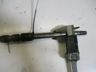 Honda CB 650 C_SC RC 08 Steckachse 15 mm Achse vorne axle front - Bild 1