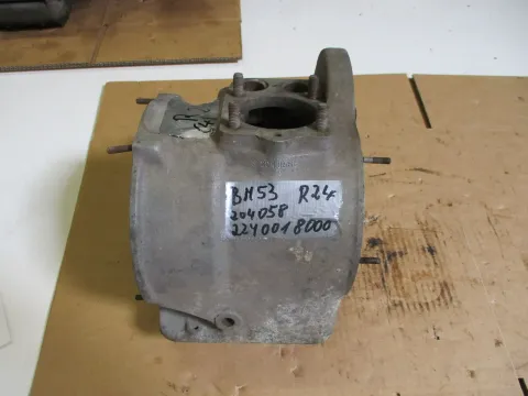 Background image for Motor 2240018000 Gehäuse BM53 BMW R 24 Motorblock engine Lagerauflösung