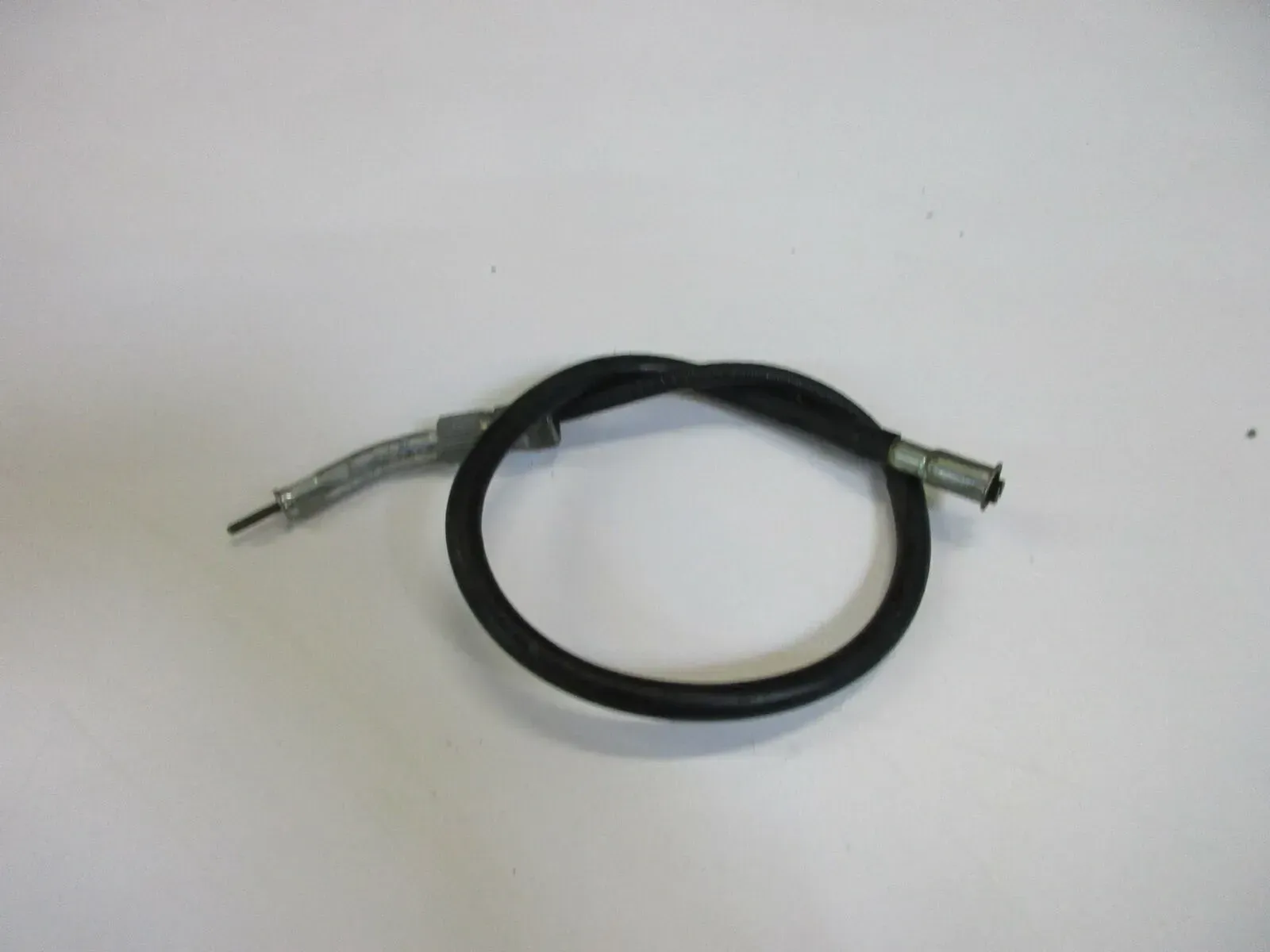 O. Suzuki GSX 1100 ES GU71BD Drehzahlwelle Drehzahlmesserwelle speedo cable - Bild 1