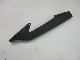O1. Kawasaki GPZ 550 UT ZX 550 A Kettenschutz Kette Schutz Rahmen Verkleidung - Bild 2