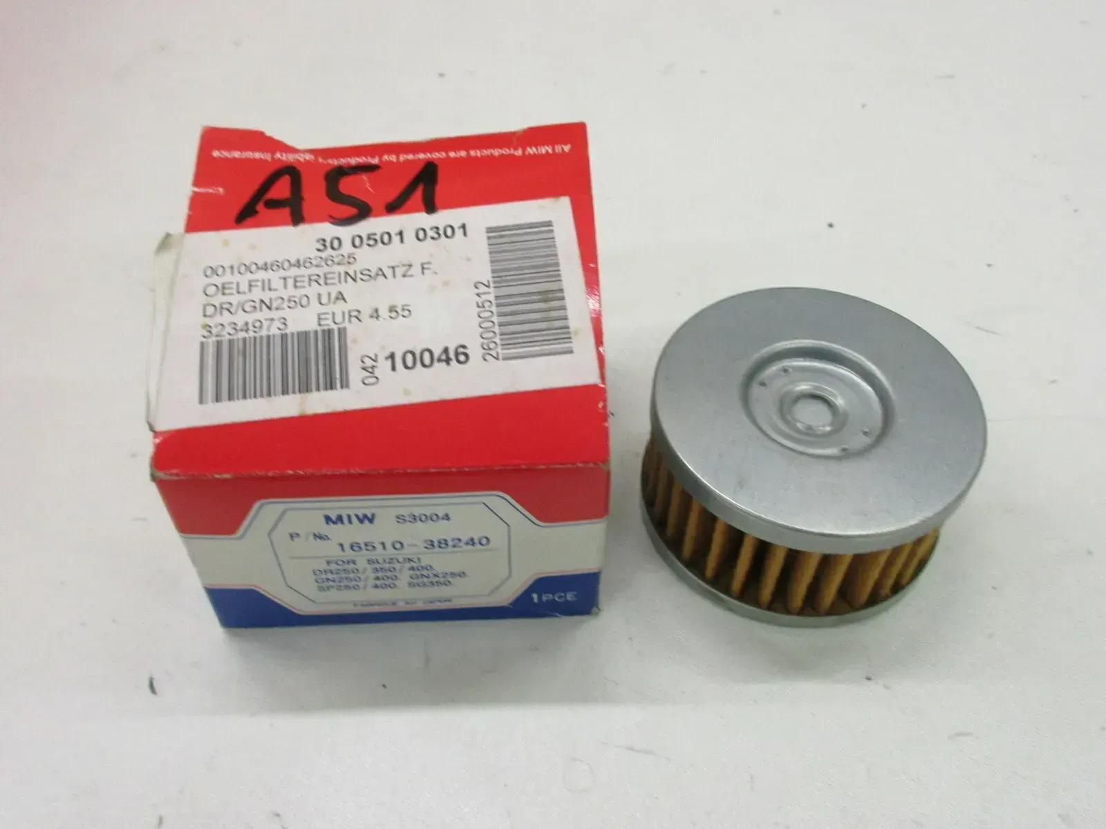 A51. Suzuki GN 250 DR 250 SP 250 Ölfilter Motorölfilter Ersatzfilter 16510-38240 - Bild 1