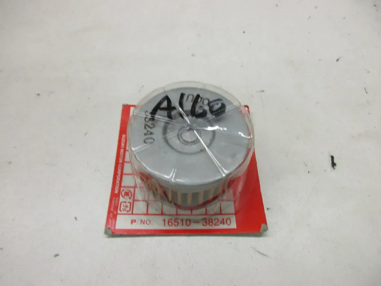 A160. Suzuki GN 250 DR 250 SP 250 Ölfilter Motorölfilter Ersatzfilter 16510-3824 - Bild 1