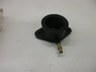 R88. Kawasaki Z 550 LTD KZ550 Ansaugstutzen Vergaser Vergaserstutzen 16065-1014 - Bild 2