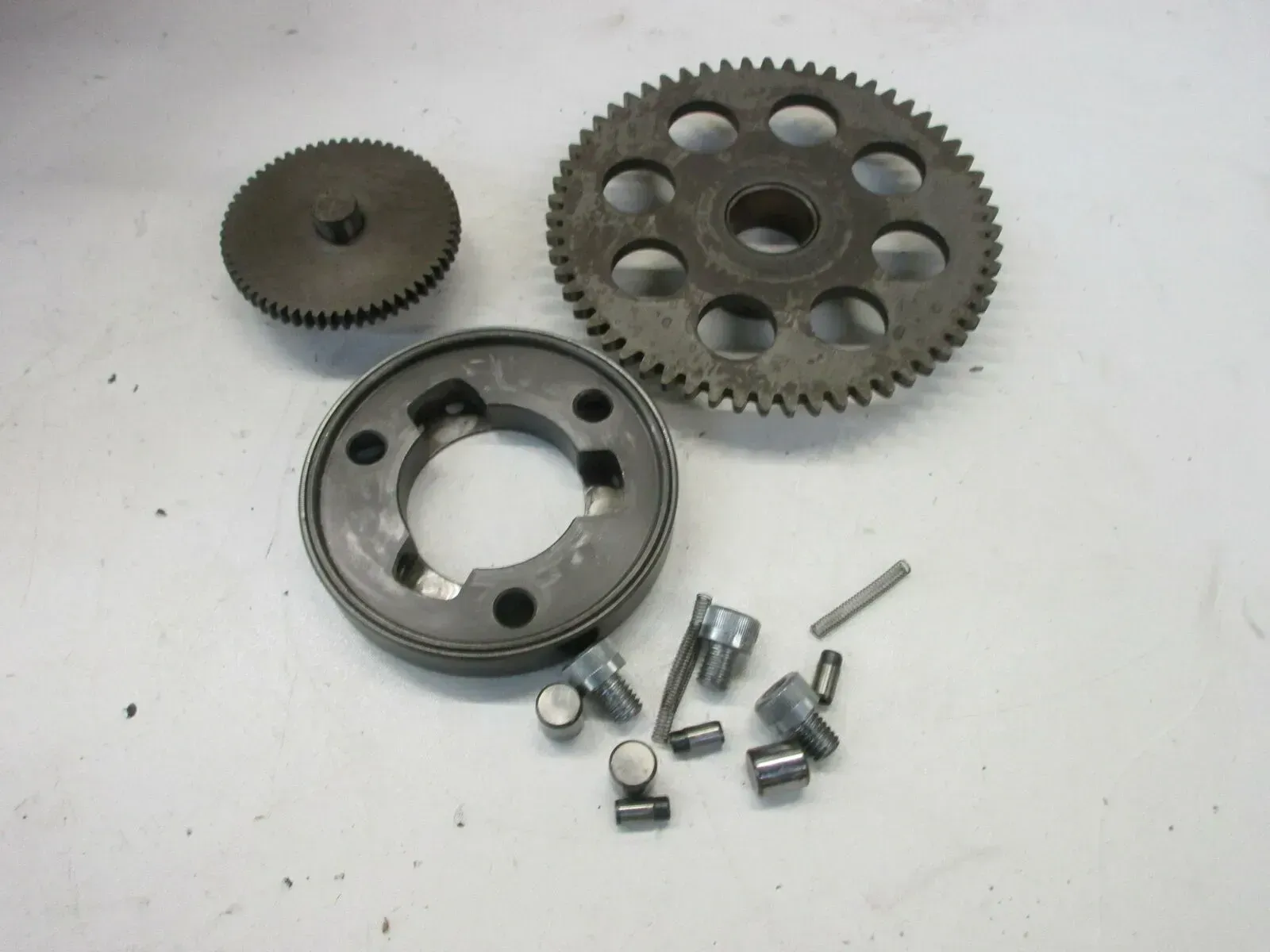 O2. Kawasaki GPZ 305 EX305A BD Anlasserfreilauf Motor Polrad Lichtmaschine - Bild 1
