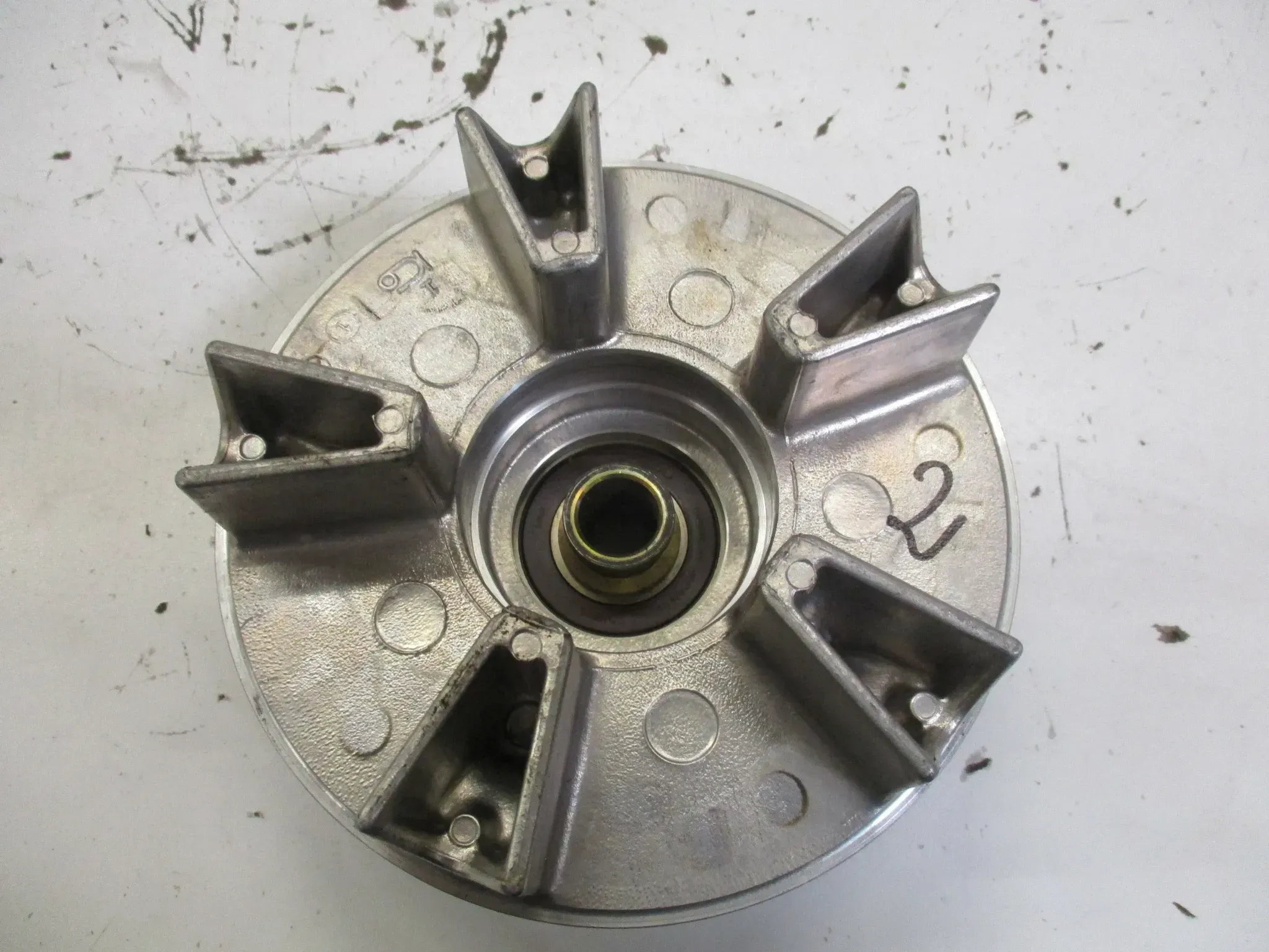 2. Honda CBR 1000 F SC21 SC24 Kettenradtrtäger Antrieb #2 Kettenrad Felge hinten - Bild 1