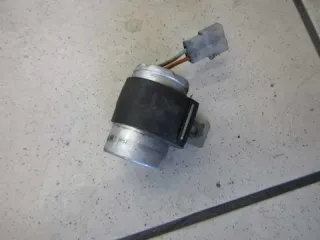 1. SUZUKI GS 550 E RELAIS BLINKERRELAIS BLINKER FLASHER - Bild 2