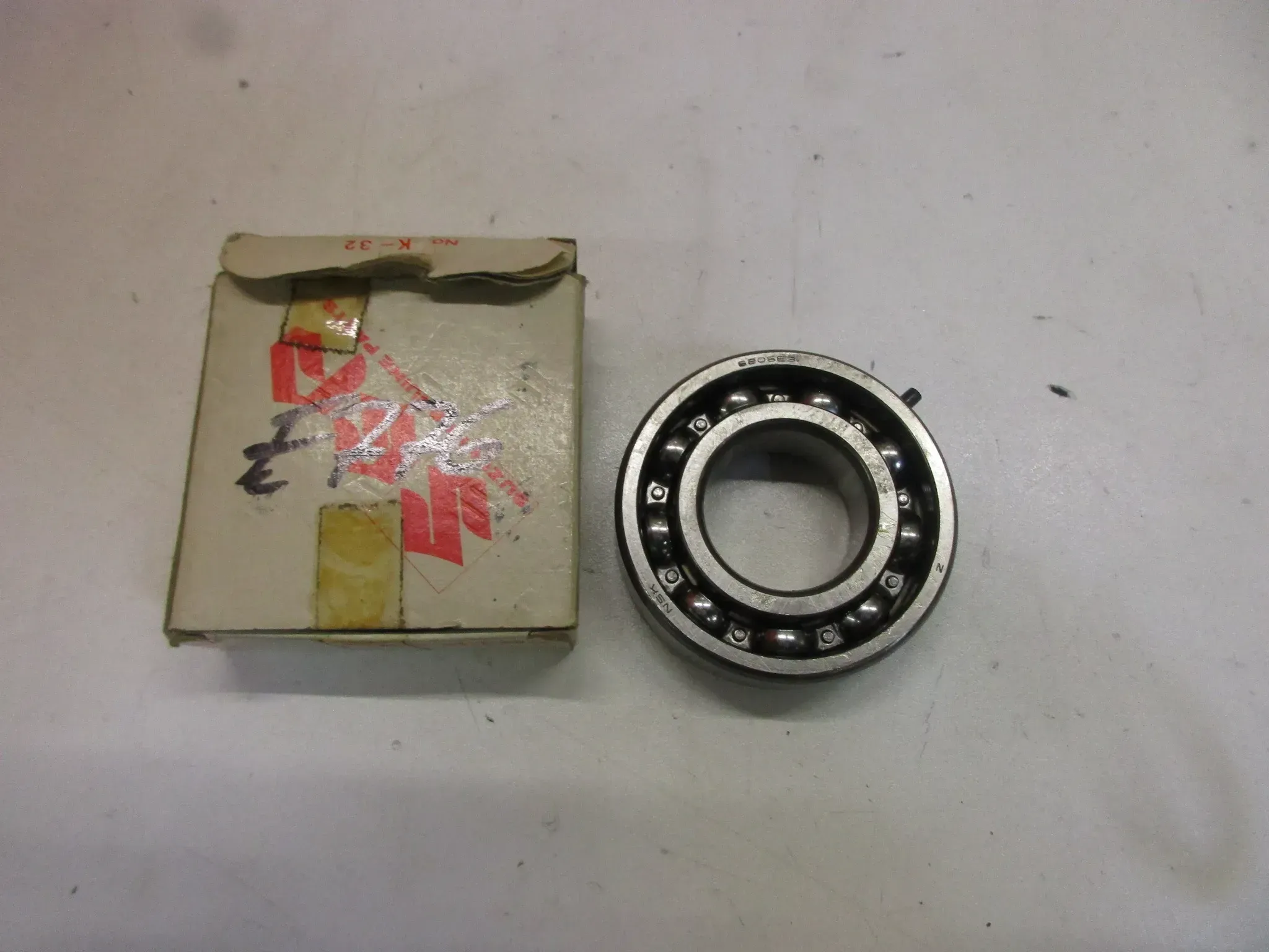 E776. Suzuki RG 500 Gamma Kugellager 09262-25031 Nockenwelle Lager Motor - Bild 1
