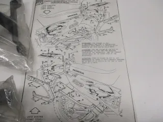 A1063 Honda XRV 750 Africa Twin Topcaseträger Givi Y 148 Kofferträger - Bild 3