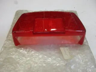 E1552. Suzuki GSX 250_400 Rücklichtglas Ersatzglas 35712-11521 Beleuchtungsglas - Bild 2
