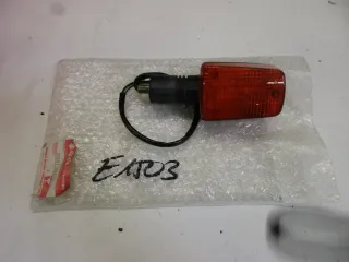 E1503. Suzuki RGV 250 Blinker vorne rechts 35601-01D00 Original Blinkleuchte - Bild 1