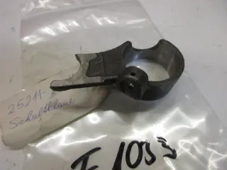 E1033. Suzuki RV 50 Schaltklaue Getriebe 25211-22100 Motor U Schaltgabel - Bild 4