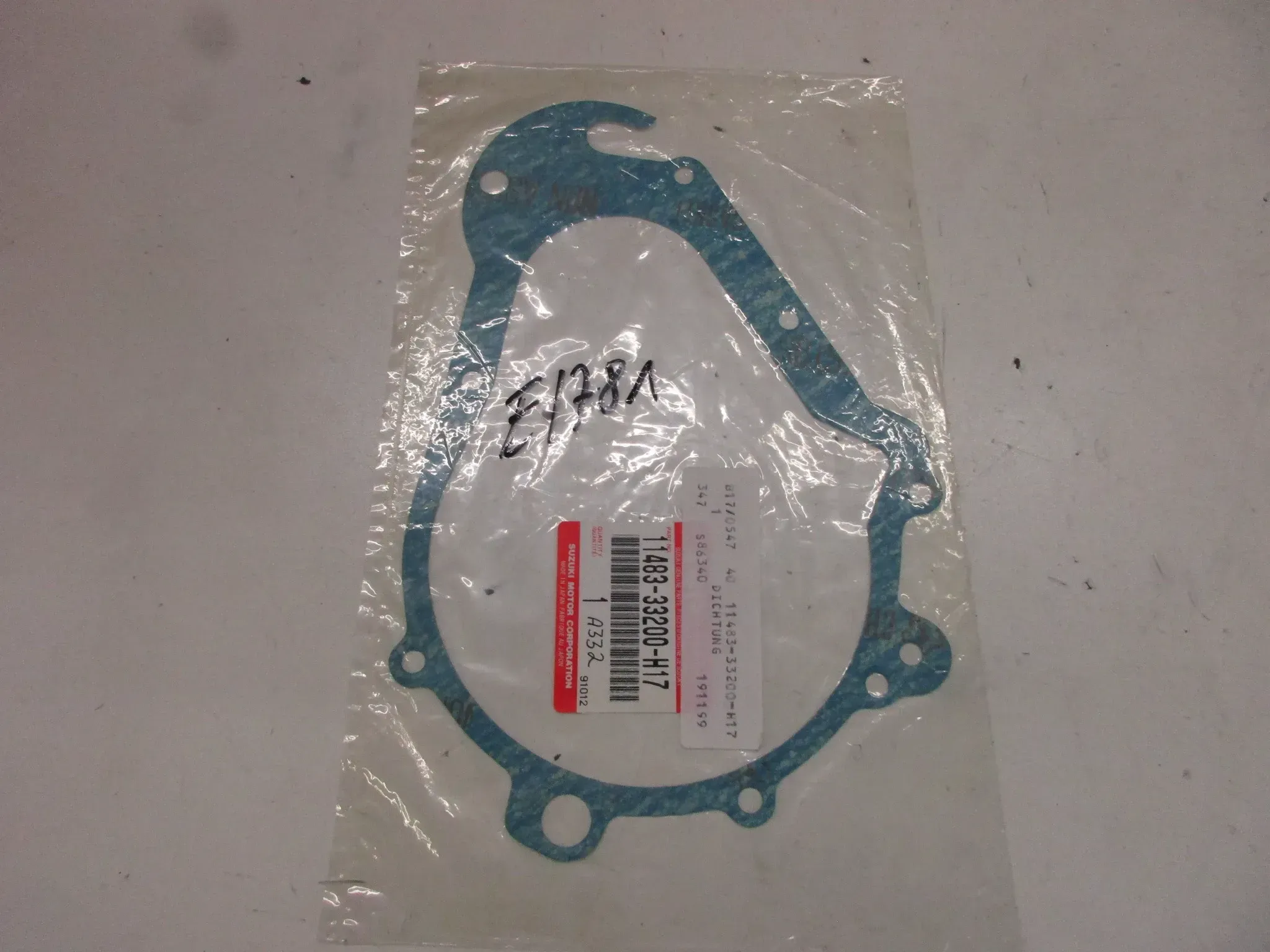 E1781. Suzuki GSX 400 F Dichtung Motordichtung 11483-33200-H17 Lichtmaschine Polrad - Bild 1