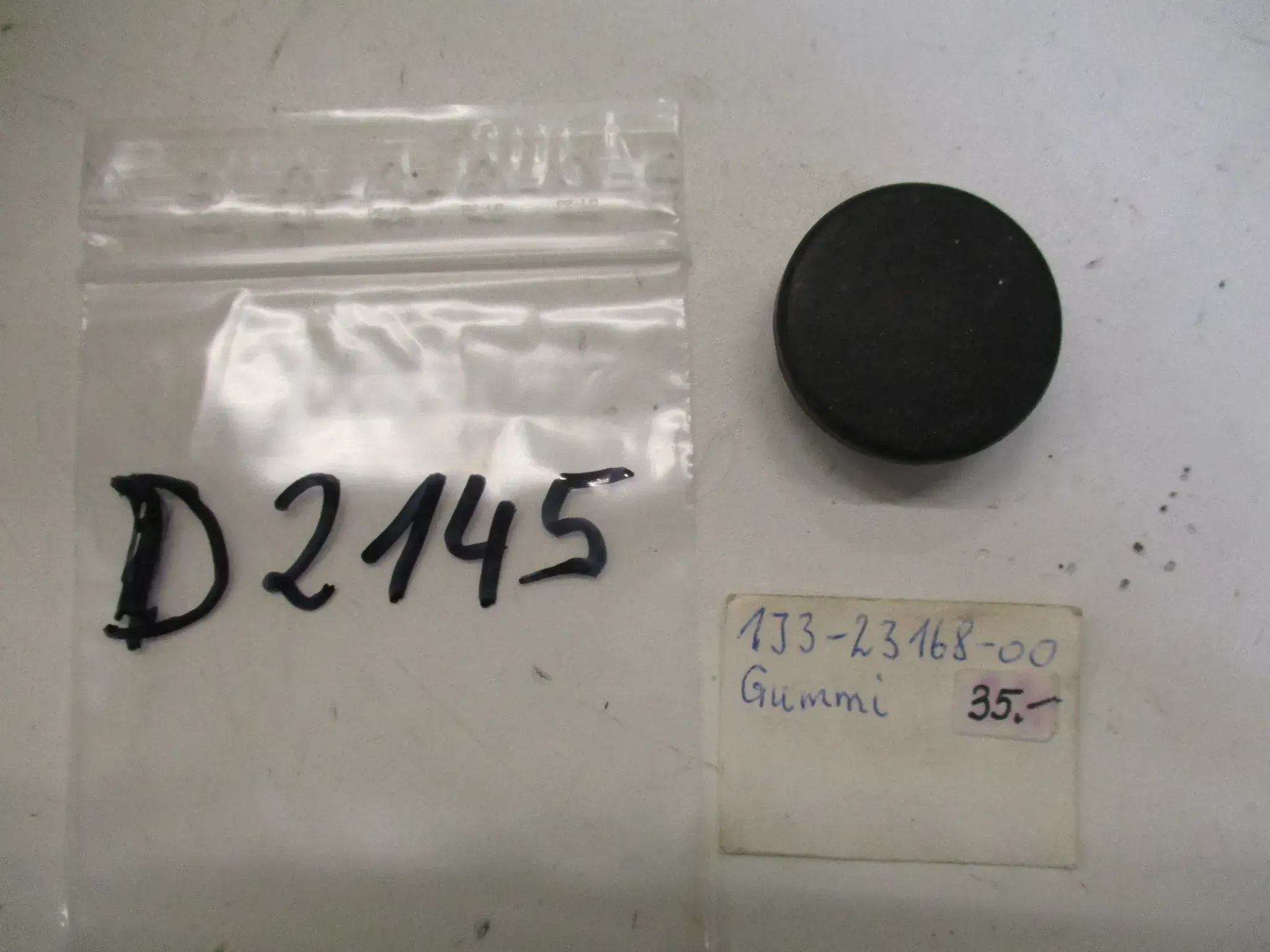 D2145 Yamaha XS 400_500_750 Gummi ET 1J3-23168-00 Deckel Gabel oben Abdeckung - Bild 1