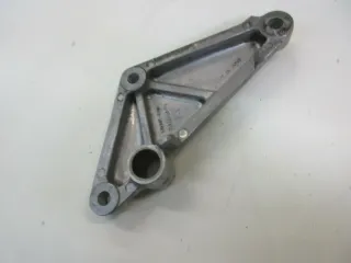 Kawasaki GPZ 550 KZ550 Fußrastenhalter rechts Fußraste Träger Fußrastenbrücke - Bild 3