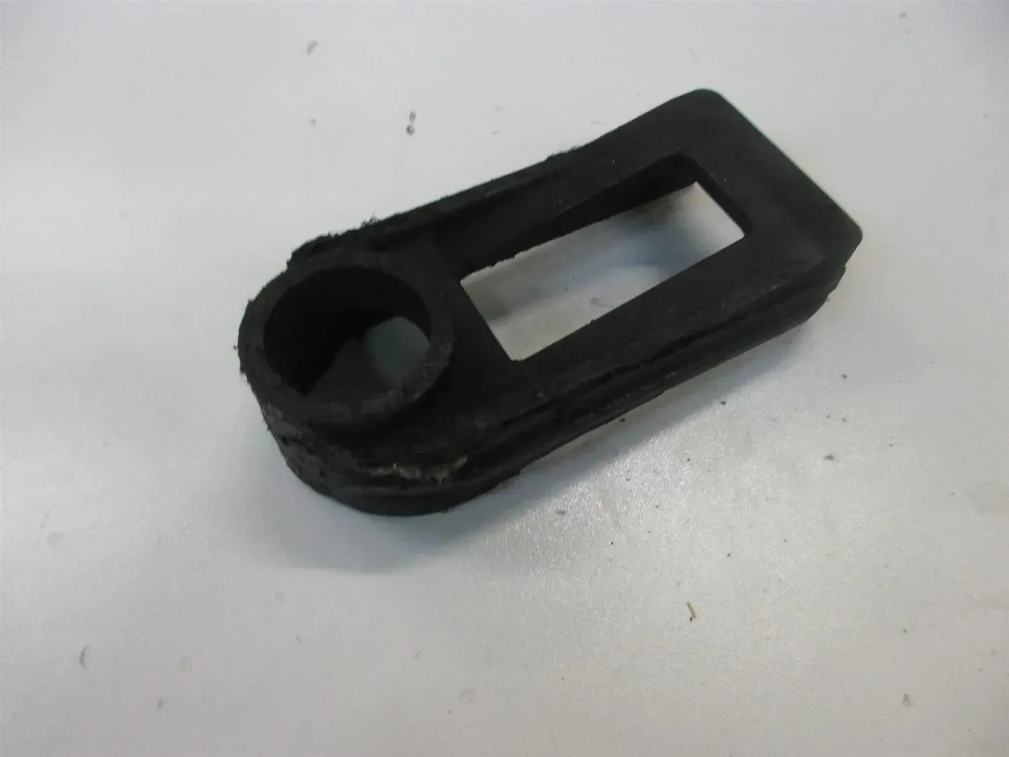 HONDA FT 500 PC07 KETTENSCHLEIFER KETTE KETTENSCHUTZ SCHWINGE SCHLEIFBOCK - Bild 1