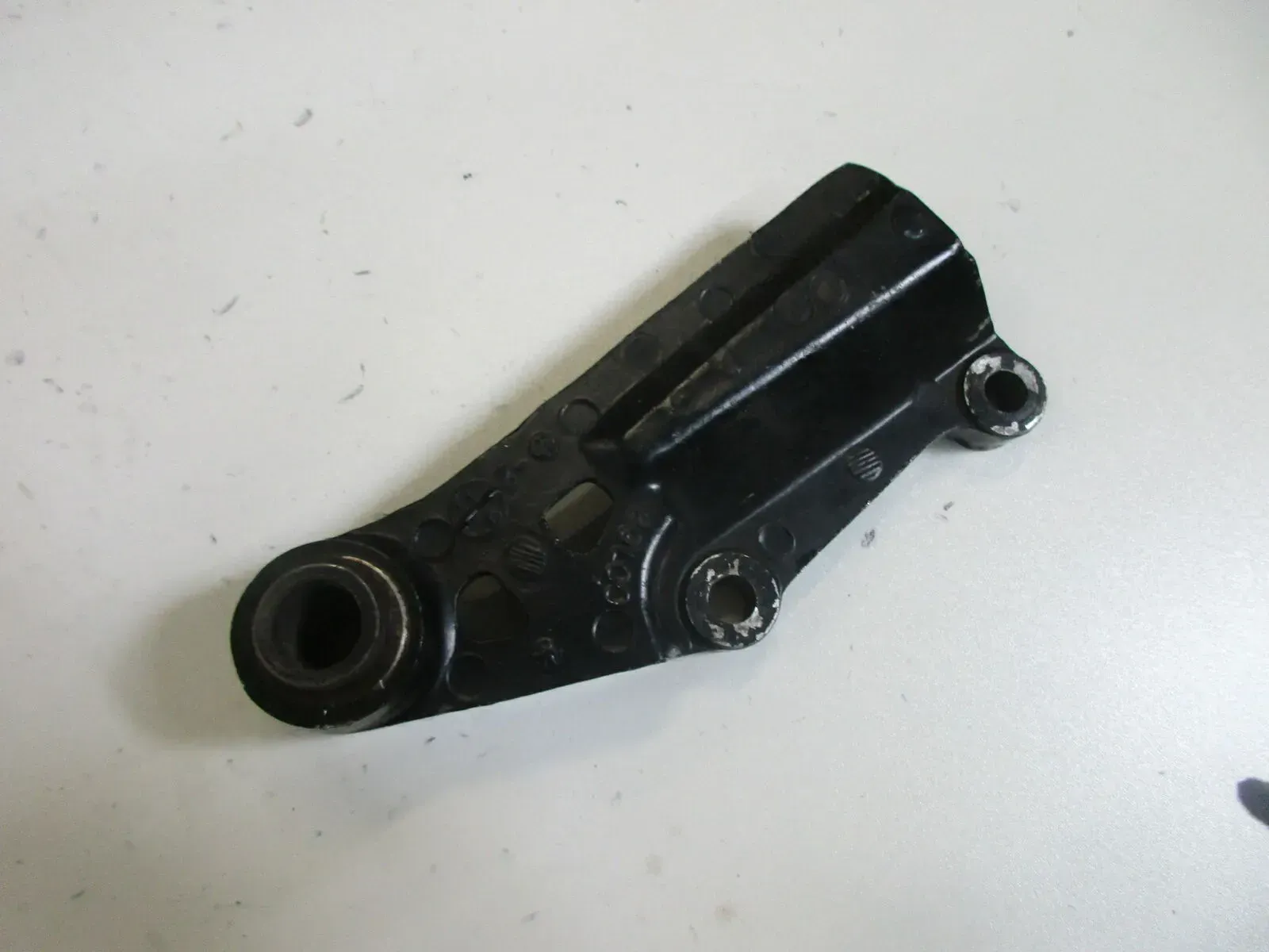 Yamaha RD 350 F 1WX YPVS Bremssattelhalter hinten Bremszange Ankerplatte Halter - Bild 1