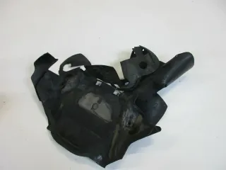 O. Yamaha FZS 600 FAZER RJ02 Verkleidung innen Rahmen Cockpit Gummi - Bild 3