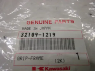 R124. Kawasaki ZR 750_1100 Zephyr Batteriehalter Träger Halter Rahmen 32109-1219 - Bild 4