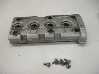 Yamaha YZF-R6 RJ03 Ventildeckel Motordeckel oben Zylinderkopf Motor Schrauben - Bild 1