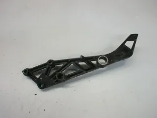 O1. Kawasaki GPZ 305 EX305A Fußrastenhalter hinten rechts Fußrastenbrücke - Bild 3