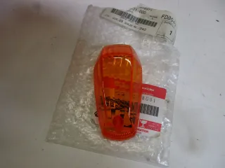 E539. Suzuki GSX-R 600_1000 Blinkerglas Blinker 35612-18G01 hinten rechts Ersatzglas - Bild 2