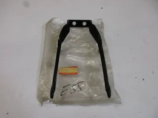 E55. Suzuki GS 400 Fenderhalter Halter 63120-45000 Rahmen Fender hinten - Bild 4