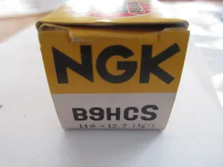 R1869 NGK B9HCS Simson Sachs Piaggio Zündkerzen Ø 14 mm Oldtimer Motor - Bild 5