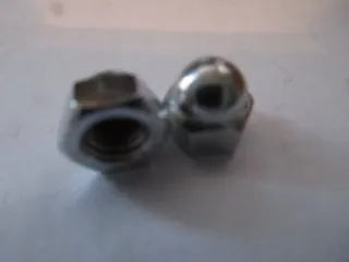 D3158 Yamaha XS 650 Mutter 95303-05800 Schraube Nut 5mm - Bild 3