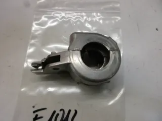 E1012. Suzuki RV 50 Lenkerschalter Gehäuse 57700-27600 Armatur Lenker Lenkarmatur - Bild 5