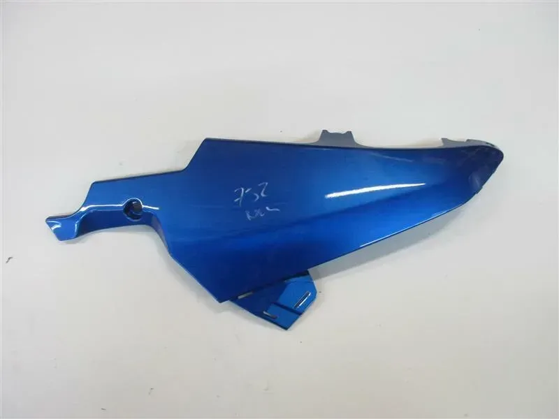 752. Suzuki GSX-R 600_750 Verkleidung links Sitzbank Seitenverkleidung Cover - Bild 1