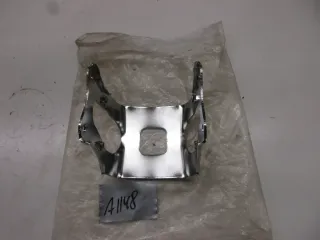 A1148 Yamaha XS 500 Fenderhalter Kotflügel Stabilisator 1J3-21512-00-93 - Bild 4