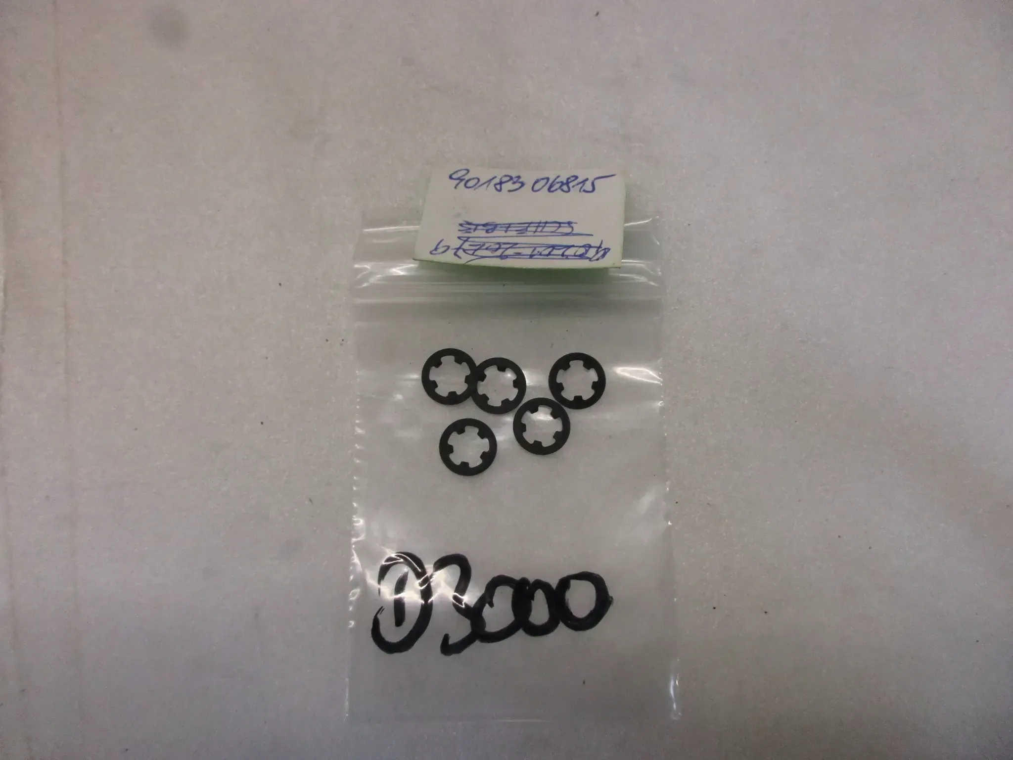 D3000 Yamaha MT 03 Nmax 125 T Federmutter Verkleidung 90183-06815 Rahmen - Bild 1