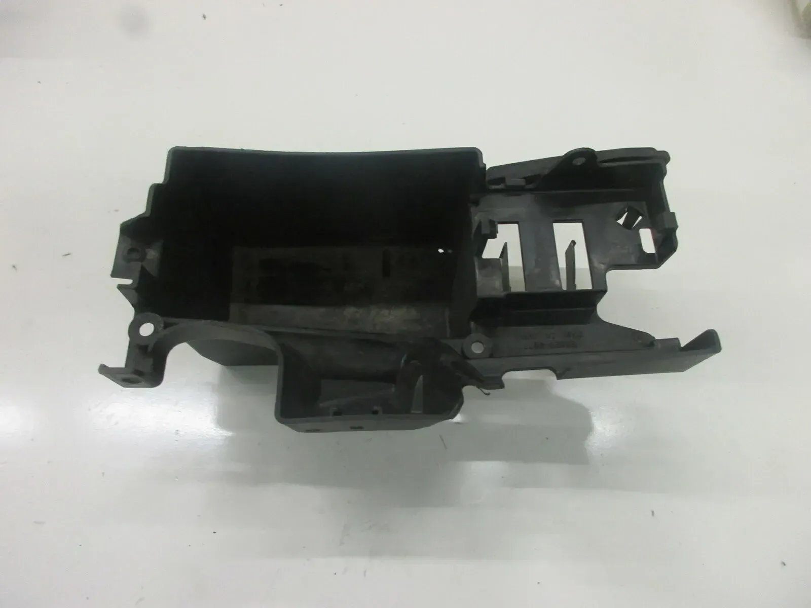 Kawasaki ER-6 N ABS ER650A Batteriefach Verkleidung Rahmen Batteriehalter - Bild 1