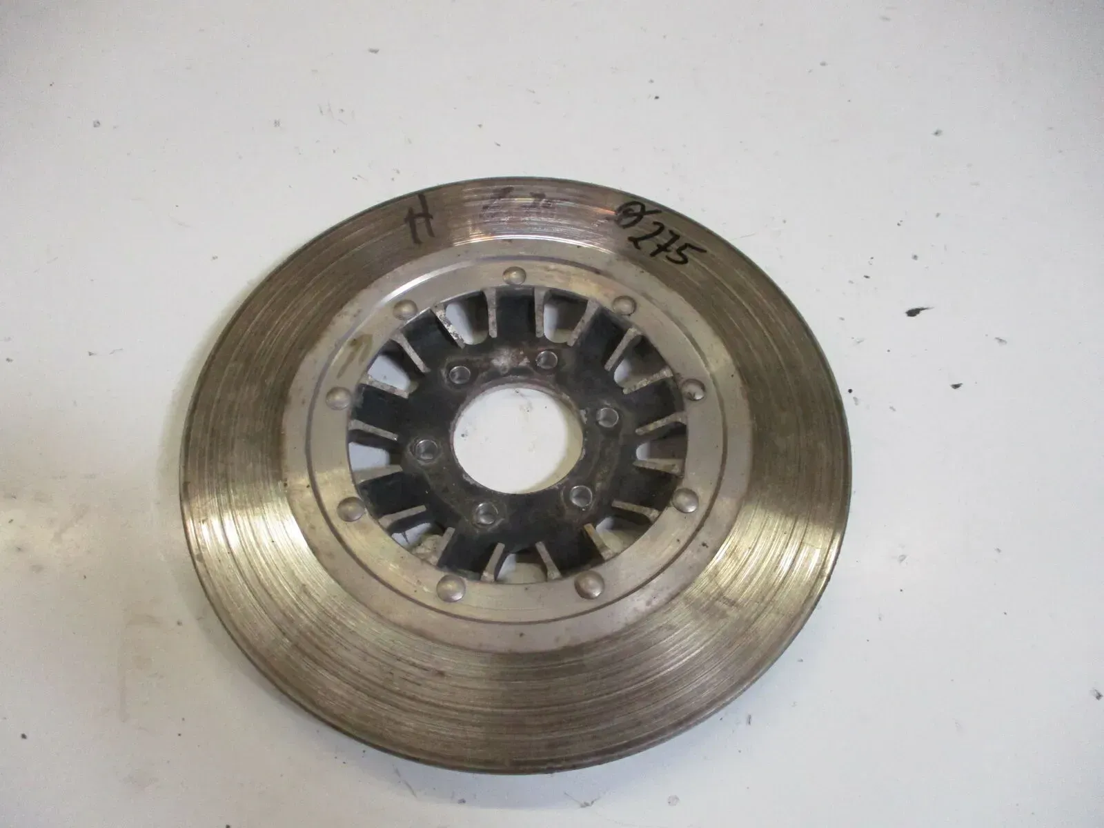 2. Suzuki GS 550 E Bj.78 Bremsscheibe hinten 6,75 mm brake disc rear - Bild 1