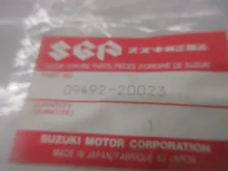 B149. Suzuki GSX-R 750 Vergaserdüse Vergaser Düse Motor jet 09492-20023 - Bild 4