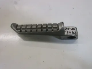 2. Kawasaki ZX-10 Tomcat ZXT 00 B Fußraste hinten links Soziusraste Fussraste - Bild 1