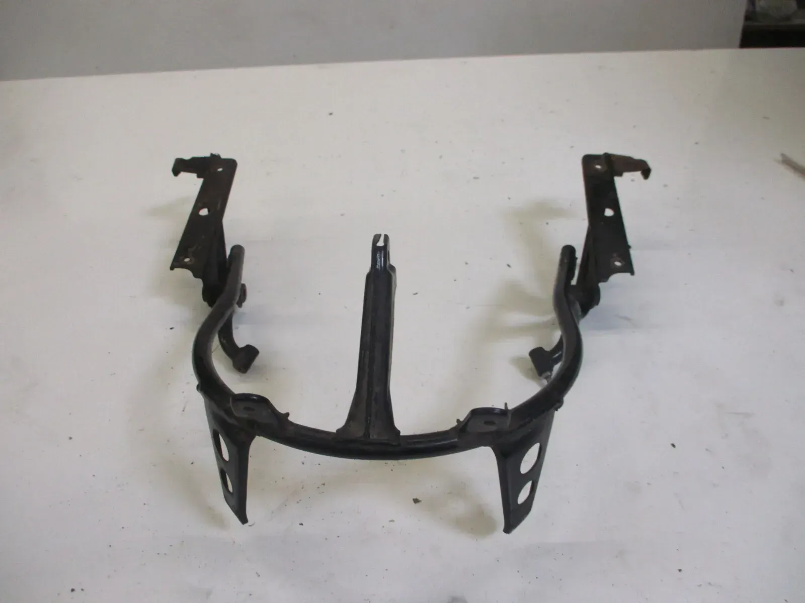 Geweih Verkleidungshalter 1. Honda Gl 1200 SC 14 Goldwing vorne Rahmen Verkleidu - Bild 1
