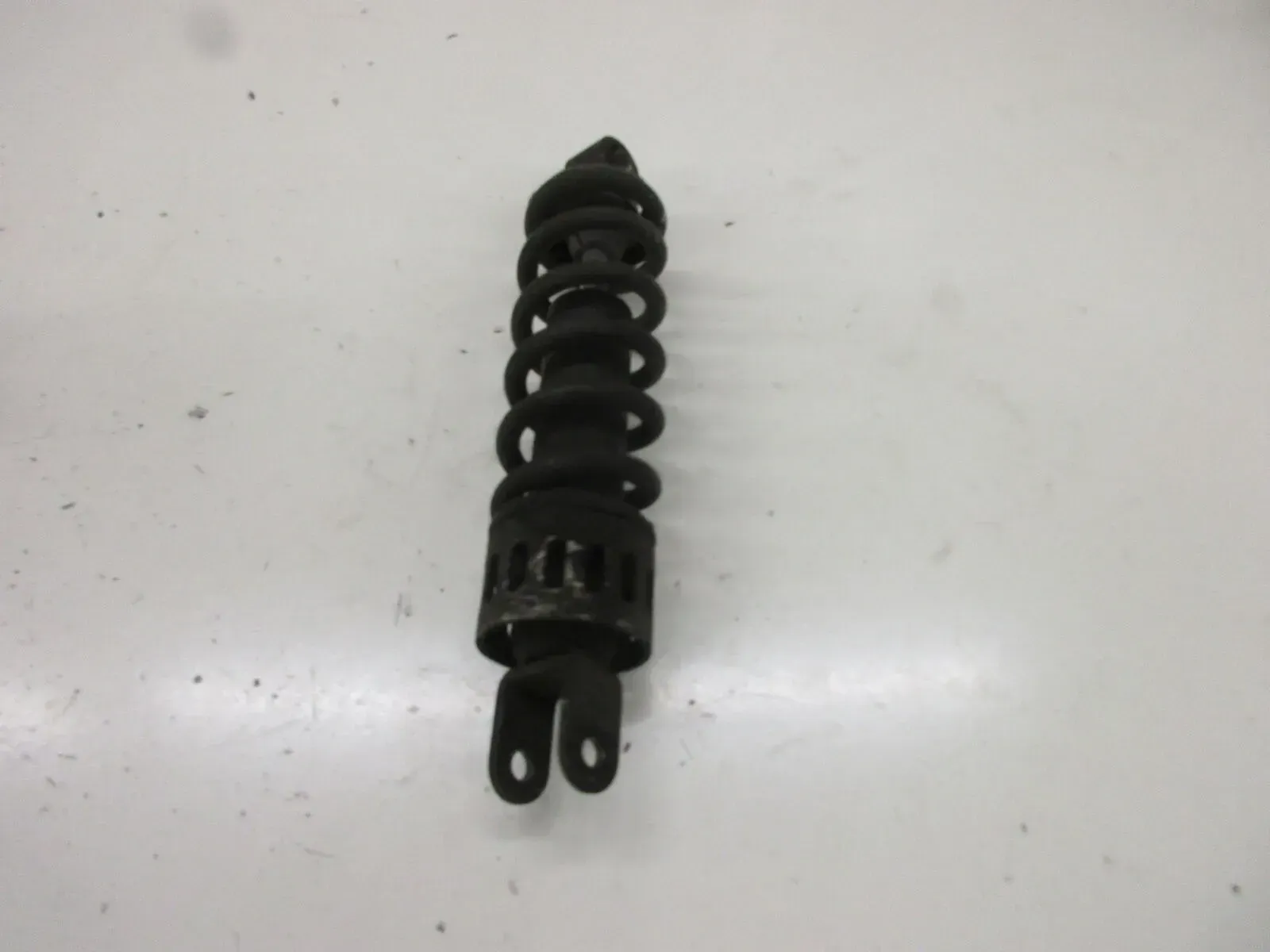 3. Suzuki GS 500 E GM 51 B Federbein Stoßdämpfer Dämpfer shock absorber - Bild 1
