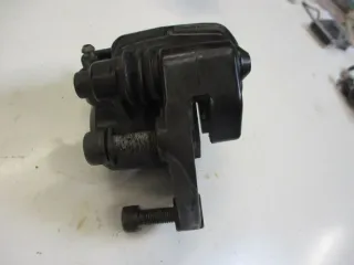 6. Honda CB 900 F_F2 Bol d`Or SC 01 Bremssattel Bremszange vorne rechts brake ca - Bild 4