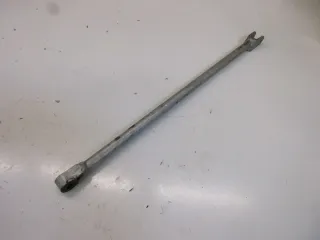 Kawasaki ZXR 750 H Stinger Reaktionsstrebe Halter Bremssattel Schwinge Träger - Bild 1