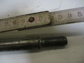 Honda CB 650 C_SC RC 08 Steckachse 15 mm Achse vorne axle front - Bild 3