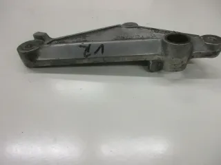1. Kawasaki Z 550 LTD KZ550B Fußrastenhalter rechts Fussraste Fußrastenbrücke - Bild 3