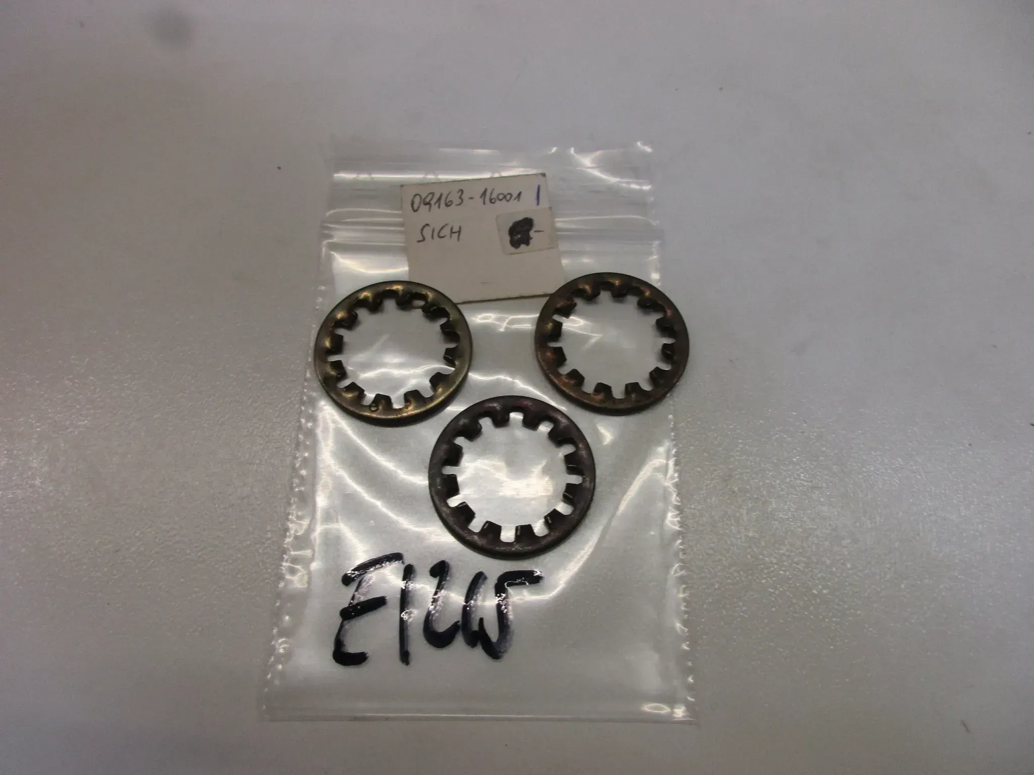 E1215 Suzuki RV 50 TC 120 Unterlegescheibe Motor 09163-16001 Kupplung Scheibe clutch - Bild 1