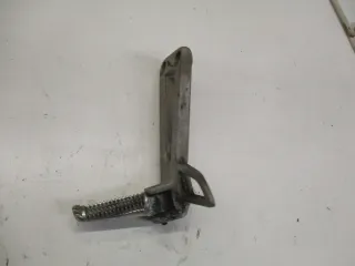 1. Yamaha TDR 125 5AN Bj97 Fußraste hinten links Fußrastenhalter - Bild 1