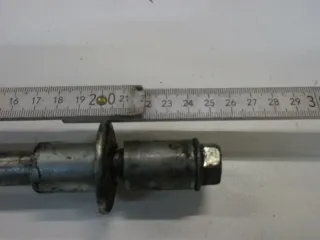 O. Suzuki GS 500 F BK Steckachse vorne Vorderrad Achse Felge axle wheel - Bild 2