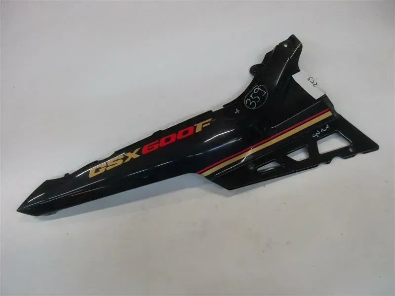 359. Suzuki GSX 600 F Verkleidung hinten rechts Seitenverkleidung Sitzbank - Bild 1