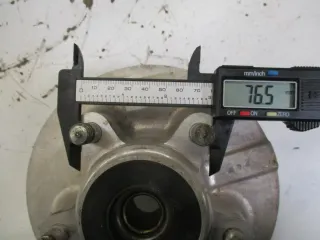 2. Honda CBR 1000 F SC21 SC24 Kettenradtrtäger Antrieb #2 Kettenrad Felge hinten - Bild 3