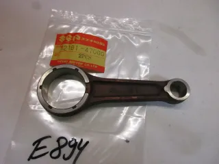 E894. Suzuki GS 550 GS 550 E Pleuel Motor 12161-47000 Pleuelstange Kurbelwelle connecting rod - Bild 3