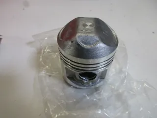 E542. Suzuki GS 550 E_D_L Kolben 12111-47311-100 Übergröße 1,0 Original piston - Bild 2