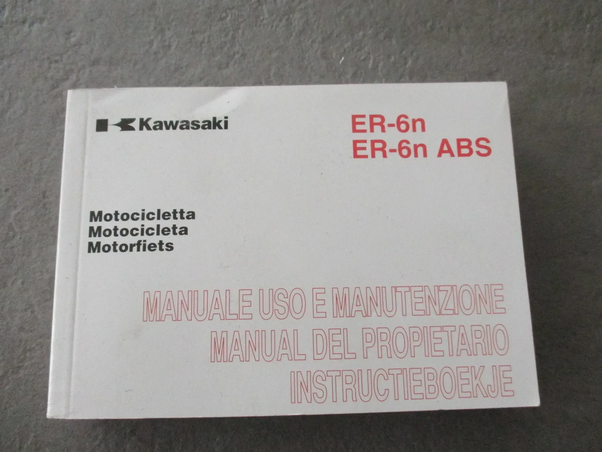 Kawasaki ER-6N ABS ER650CA/DA ET 99976-1564 Manuel del Propietario Benutzerhandbuch - Bild 1